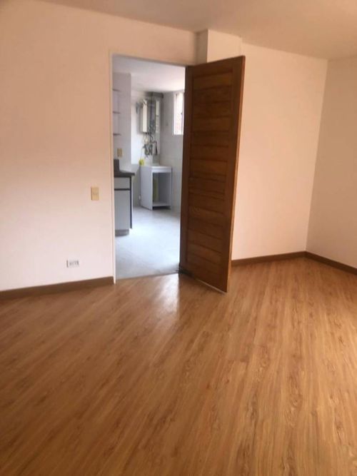 Apartamento de 3 alcobas en venta en Chico Norte, Bogotá, 168 m² · foto 12 de 24