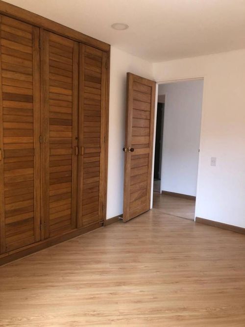 Apartamento de 3 alcobas en venta en Chico Norte, Bogotá, 168 m² · foto 15 de 24