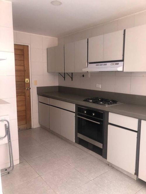 Apartamento de 3 alcobas en venta en Chico Norte, Bogotá, 168 m² · foto 20 de 24