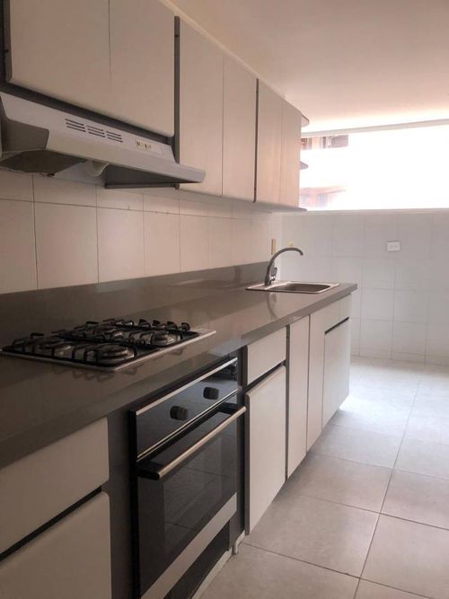 Apartamento de 3 alcobas en venta en Chico Norte, Bogotá, 168 m² · foto 21 de 24
