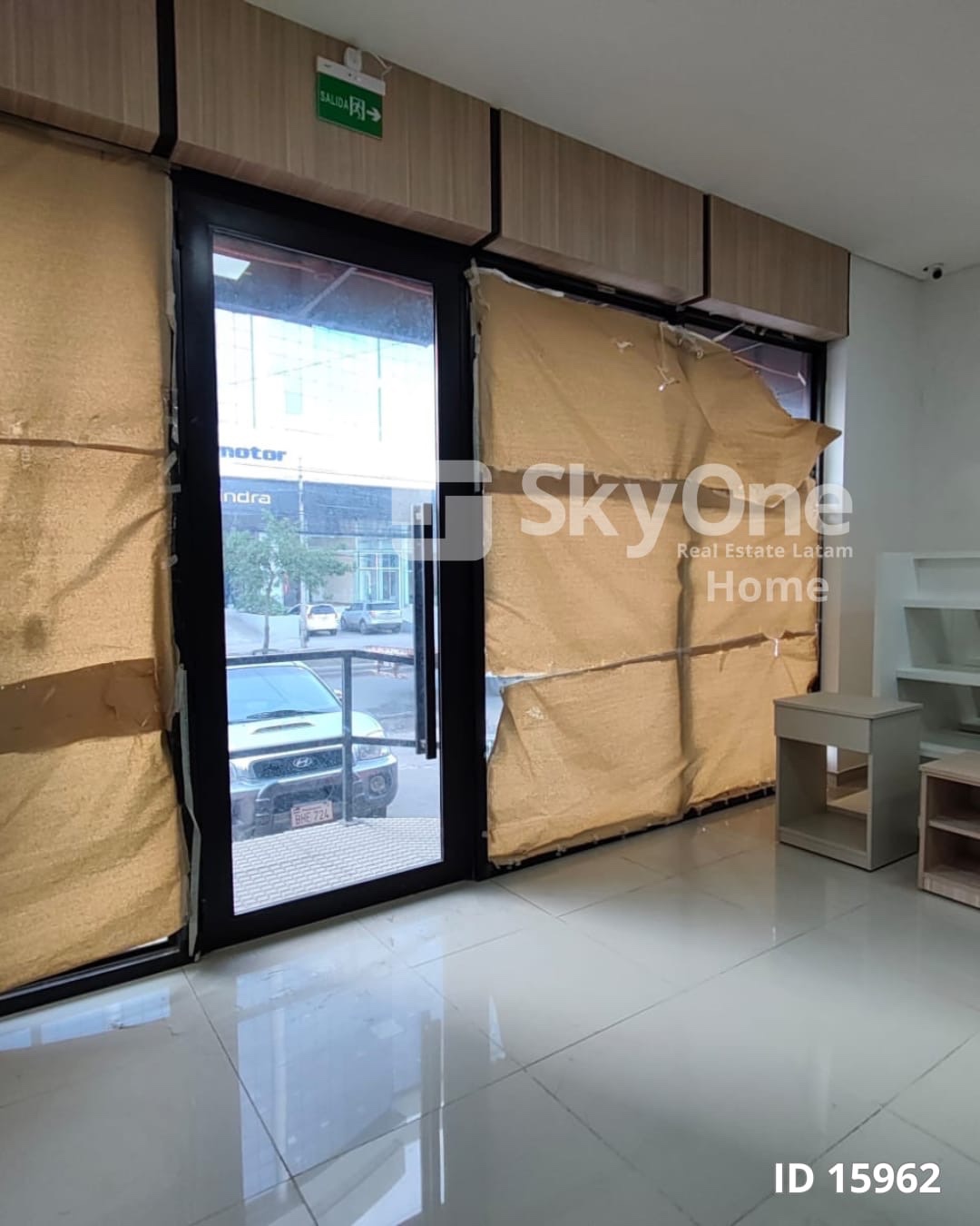 ALQUILO SHOWROOM SOBRE AVENIDA ARTIGAS‼️ — foto 2
