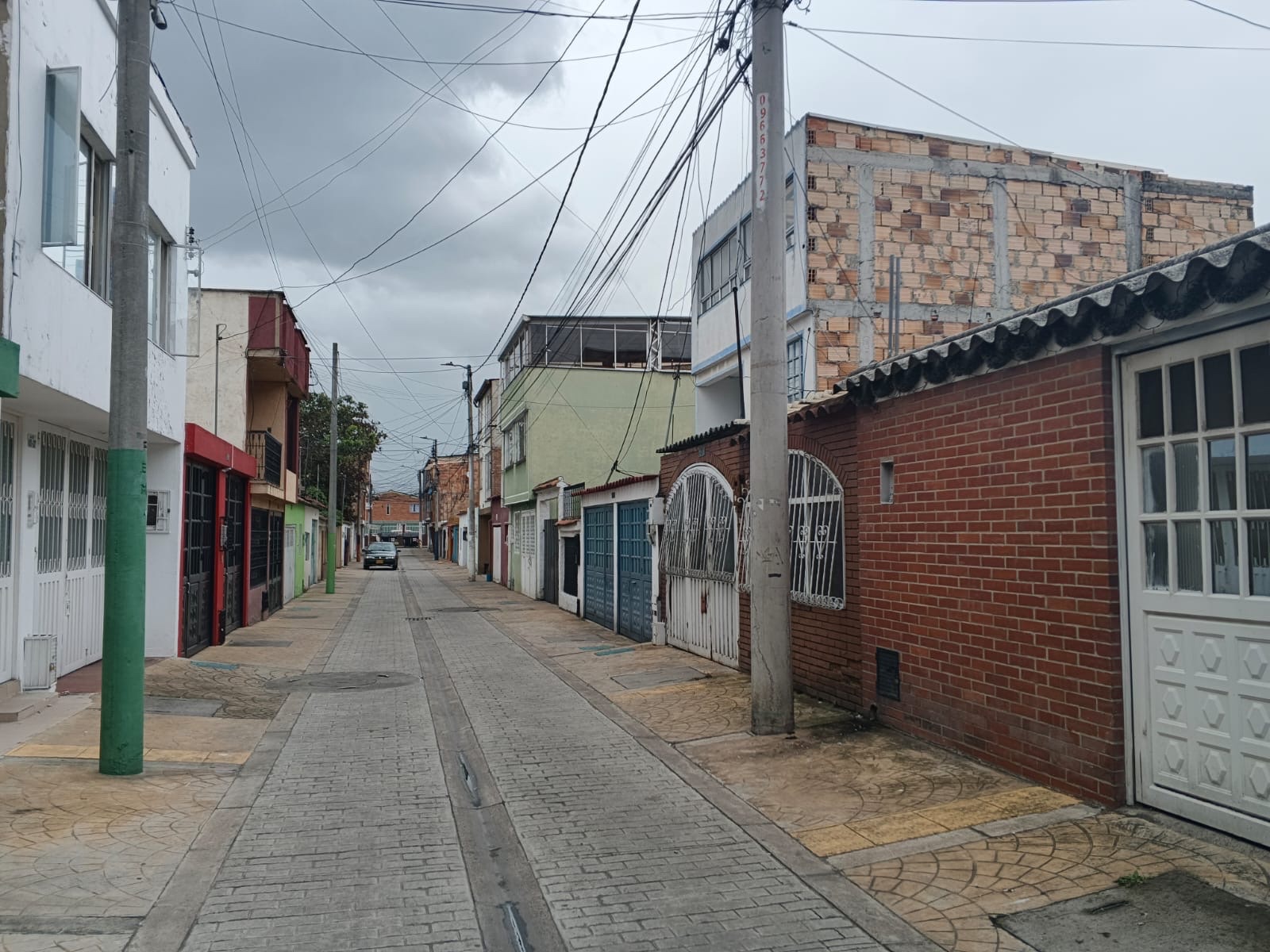 Casa en venta en Alamos, Bogotá · foto 16 de 24