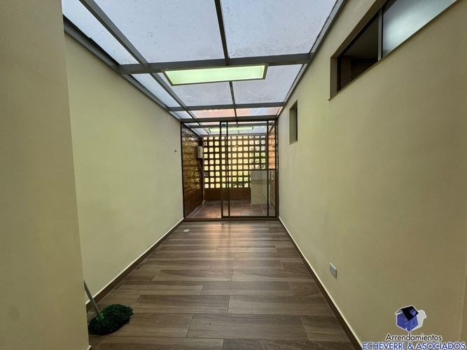 Apartamento de 3 alcobas en venta en Loma De Las Brujas, Envigado, 98 m² · foto 6 de 15
