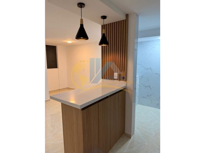 Apartamento de 2 alcobas en venta en San Antonio Del Carrizal, Girón, 53 m² · foto 2 de 8