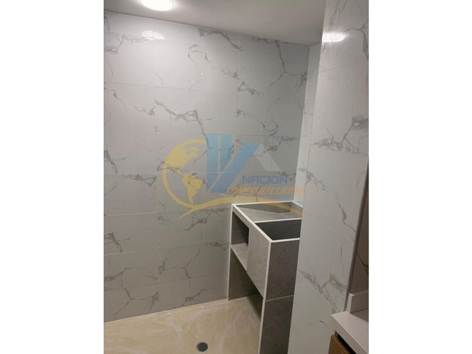 Apartamento de 2 alcobas en venta en San Antonio Del Carrizal, Girón, 53 m² · foto 3 de 8