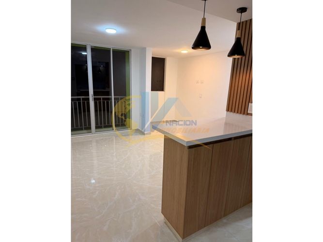 Apartamento de 2 alcobas en venta en San Antonio Del Carrizal, Girón, 53 m² · foto 4 de 8