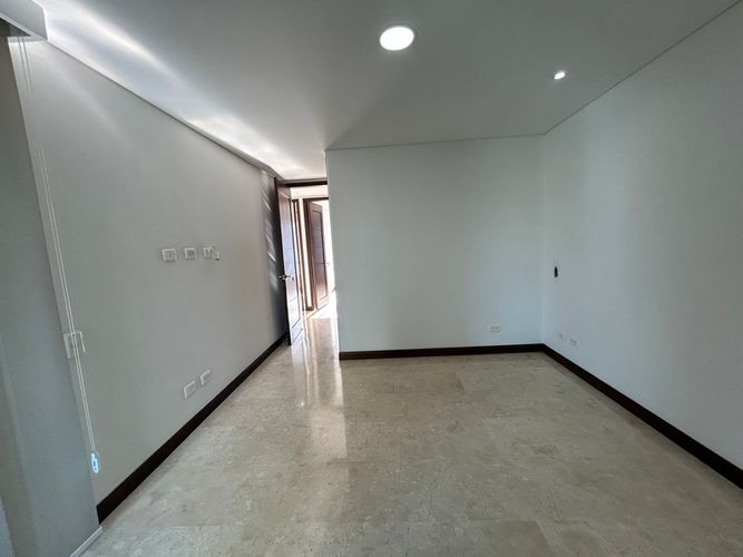 Apartamento de 4 alcobas en arriendo en Bolivariana, Medellín, 100 m² · foto 8 de 16