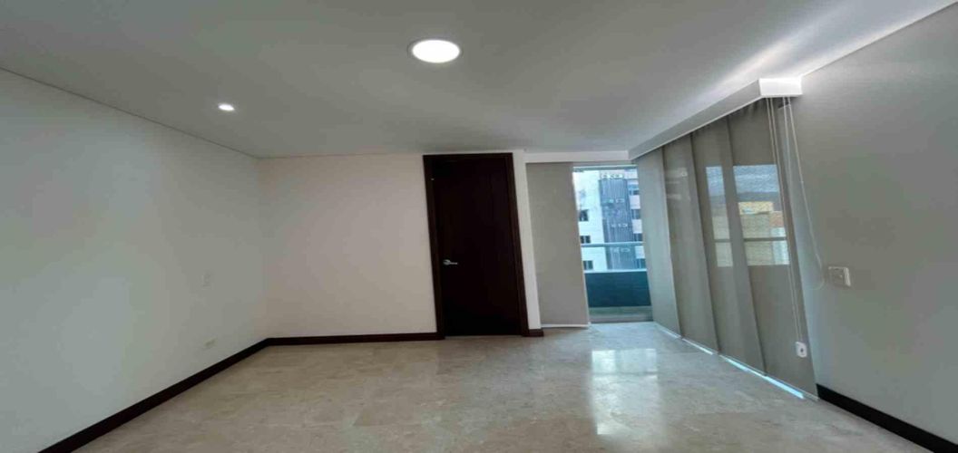 Apartamento de 4 alcobas en arriendo en Bolivariana, Medellín, 100 m² · foto 9 de 16