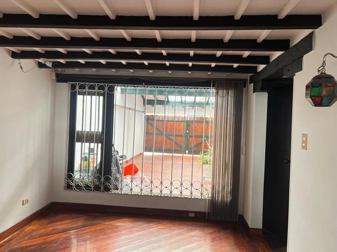Casa de 3 alcobas en arriendo en La Floresta, Bogotá, 250 m² · foto 18 de 24