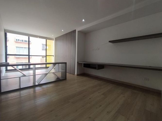 Apartaestudio en venta en Chapinero, Bogotá, 38 m² · foto 6 de 24