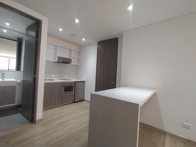 Apartaestudio en venta en Chapinero, Bogotá, 38 m² · foto 16 de 24
