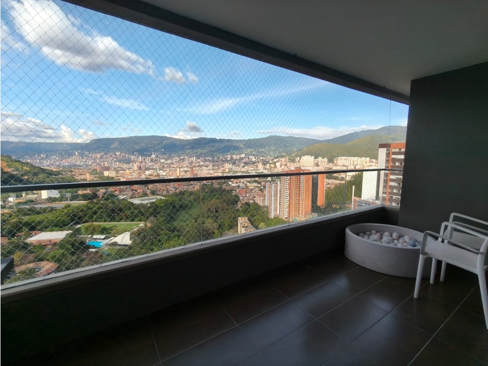 Apartamento en venta en Suramérica, La Estrella · foto 2 de 24