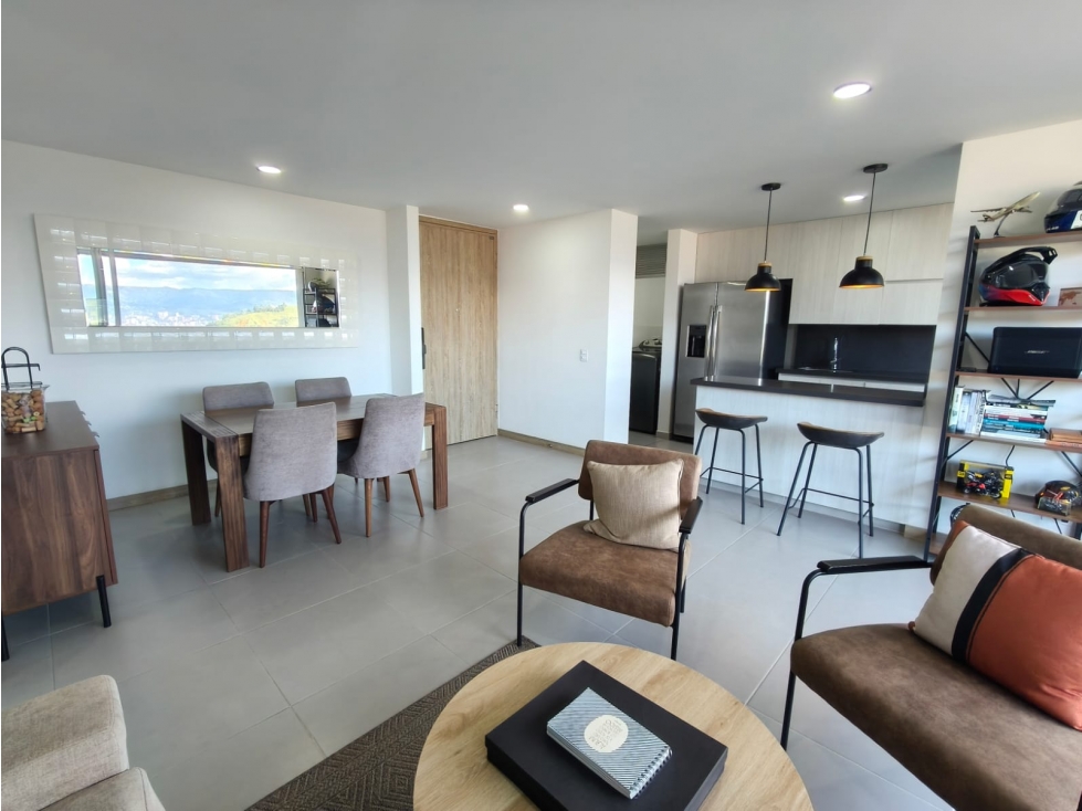 Apartamento en venta en Suramérica, La Estrella · foto 5 de 24