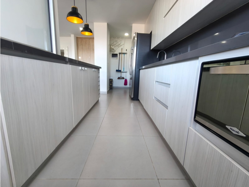 Apartamento en venta en Suramérica, La Estrella · foto 11 de 24