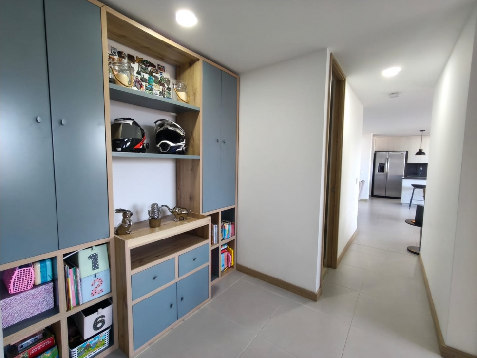 Apartamento en venta en Suramérica, La Estrella · foto 16 de 24