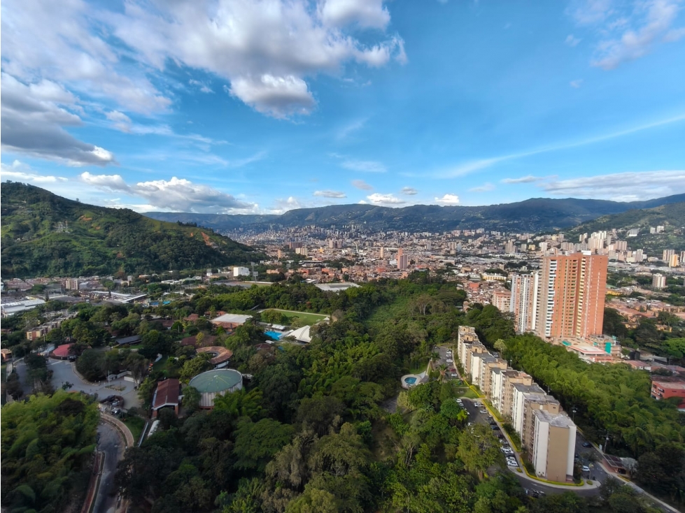 Apartamento en venta en Suramérica, La Estrella · foto 23 de 24