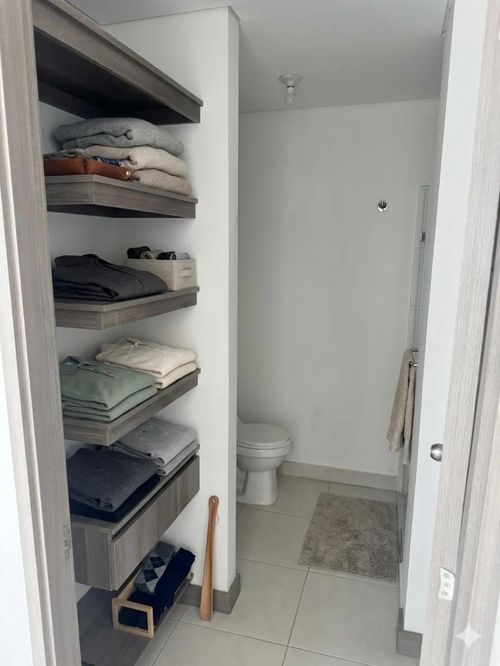 Apartamento de 2 alcobas en venta en La Tablaza, La Estrella, 53 m² · foto 4 de 5
