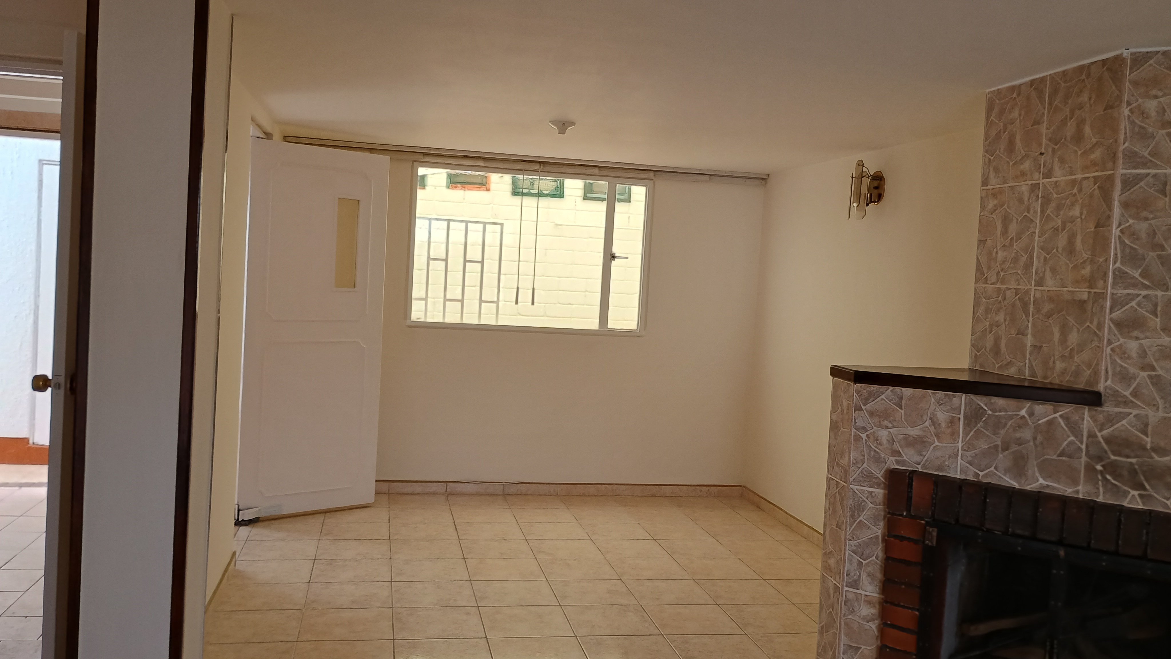 Casa en venta en Villa Del Prado, Bogotá · foto 4 de 24