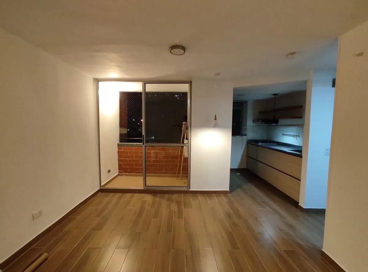 Apartamento en venta en La Tablaza, La Estrella · foto 2 de 12