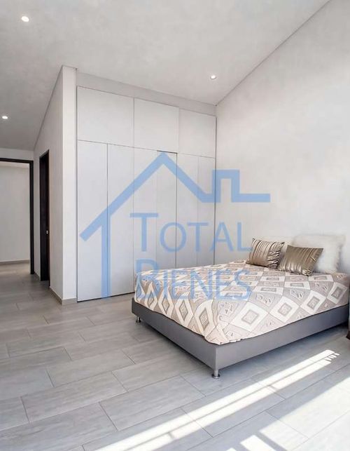 Casa de 4 alcobas en venta en Pantanillo, Envigado, 280 m² · foto 14 de 24