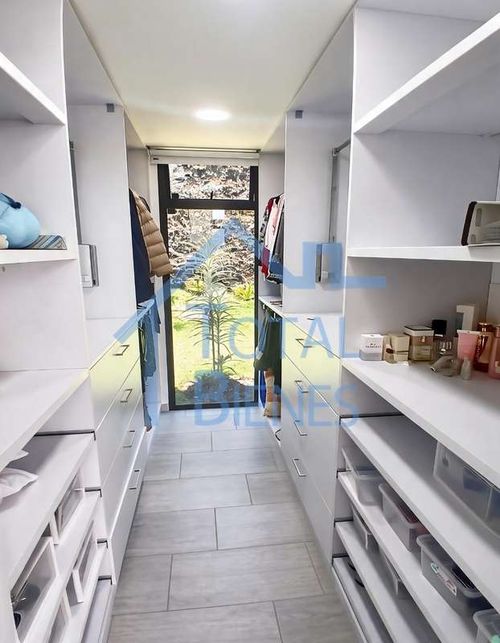 Casa de 4 alcobas en venta en Pantanillo, Envigado, 280 m² · foto 17 de 24