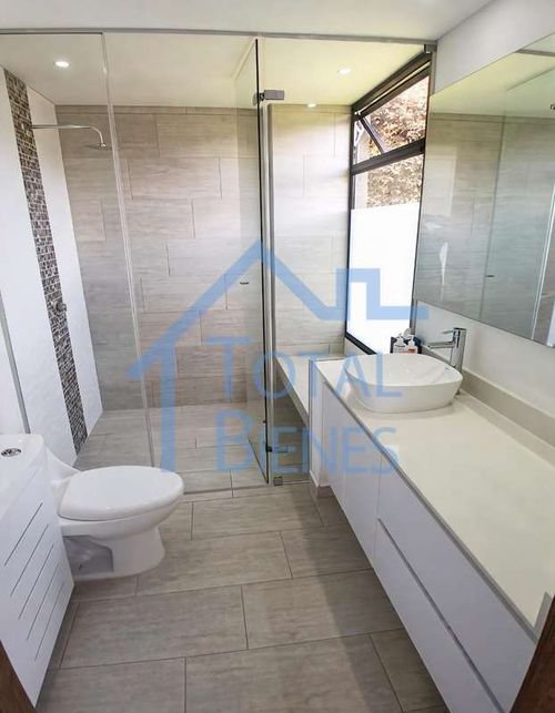 Casa de 4 alcobas en venta en Pantanillo, Envigado, 280 m² · foto 19 de 24