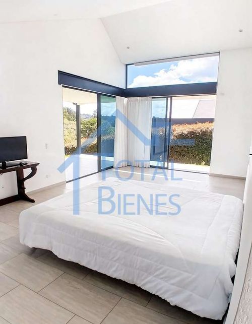 Casa de 4 alcobas en venta en Pantanillo, Envigado, 280 m² · foto 22 de 24