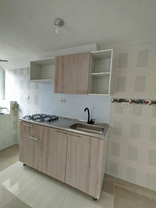 Apartamento de 3 alcobas en venta en Parque Campestre, Soacha, 44 m² · foto 4 de 12