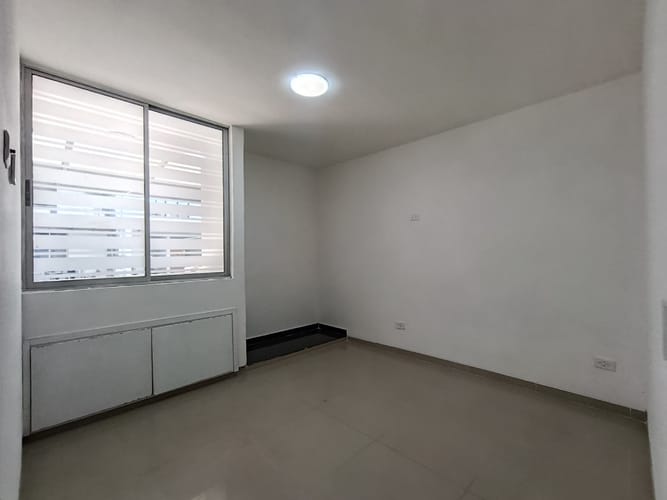 Casa de 4 alcobas en venta en Colinas De Vista Hermosa, Villa del Rosario, 220 m² · foto 3 de 19
