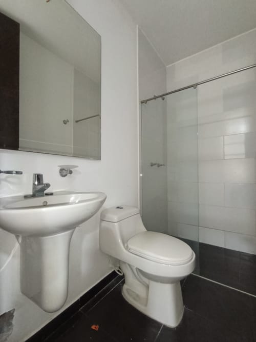 Casa de 4 alcobas en venta en Colinas De Vista Hermosa, Villa del Rosario, 220 m² · foto 4 de 19