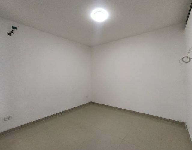 Casa de 4 alcobas en venta en Colinas De Vista Hermosa, Villa del Rosario, 220 m² · foto 5 de 19