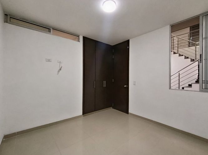 Casa de 4 alcobas en venta en Colinas De Vista Hermosa, Villa del Rosario, 220 m² · foto 6 de 19