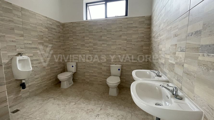 Local en arriendo en Patios Centro, Los Patios, 350 m² · foto 9 de 10
