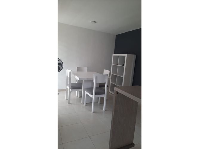 Apartamento de 2 alcobas en venta en Ub. Quintas De Bolivar, Jamundí, 54 m² · foto 9 de 24