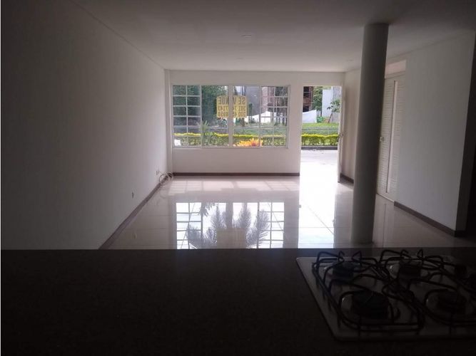 Casa de 3 alcobas en venta en Porerito, Jamundí, 185 m² · foto 6 de 8