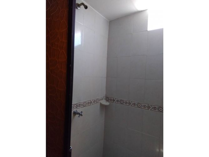 Edificio en venta en Ciudad Capri, Cali, 645 m² · foto 3 de 22