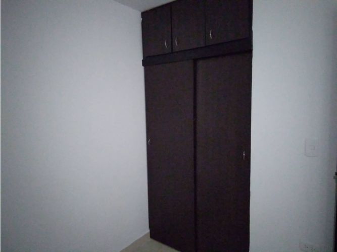 Edificio en venta en Ciudad Capri, Cali, 645 m² · foto 7 de 22