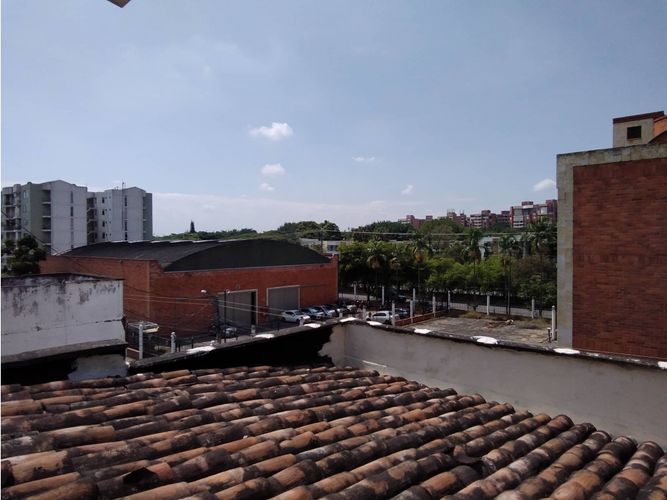 Edificio en venta en Ciudad Capri, Cali, 645 m² · foto 9 de 22