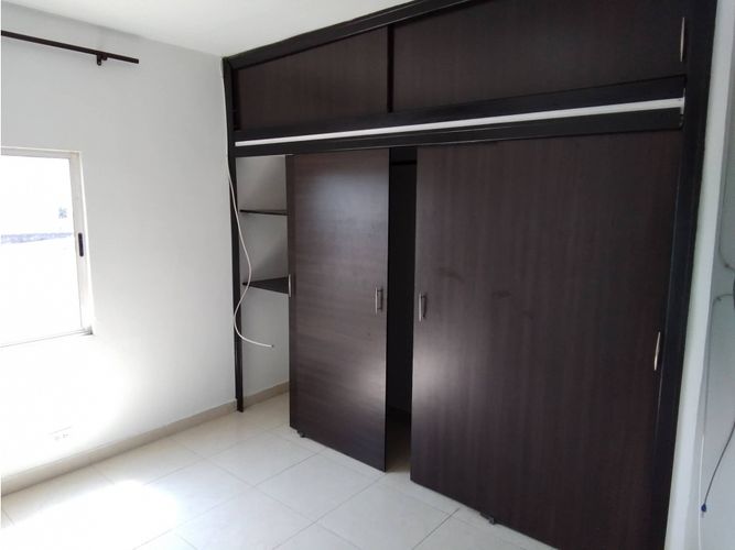 Edificio en venta en Ciudad Capri, Cali, 645 m² · foto 12 de 22