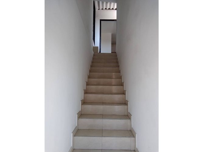 Edificio en venta en Ciudad Capri, Cali, 645 m² · foto 17 de 22