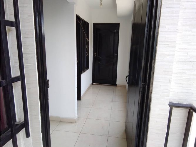 Edificio en venta en Ciudad Capri, Cali, 645 m² · foto 21 de 22