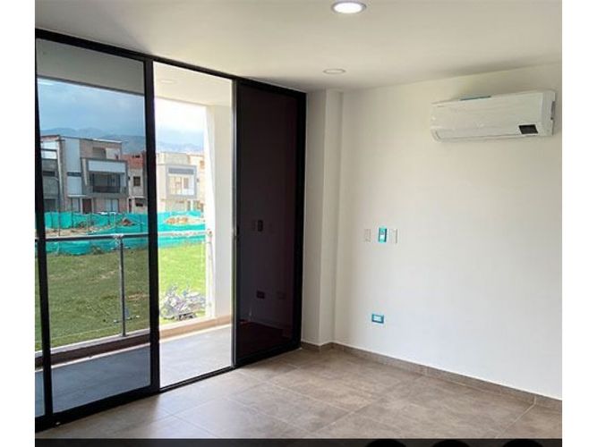 Casa de 7 alcobas en venta en Las Mercedes, Jamundí, 350 m² · foto 5 de 24