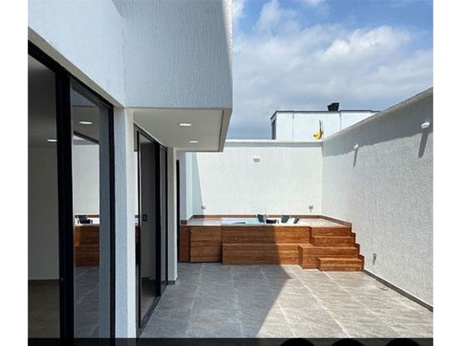 Casa de 7 alcobas en venta en Las Mercedes, Jamundí, 350 m² · foto 8 de 24
