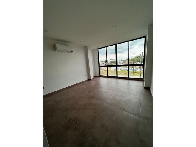 Casa de 7 alcobas en venta en Las Mercedes, Jamundí, 350 m² · foto 19 de 24