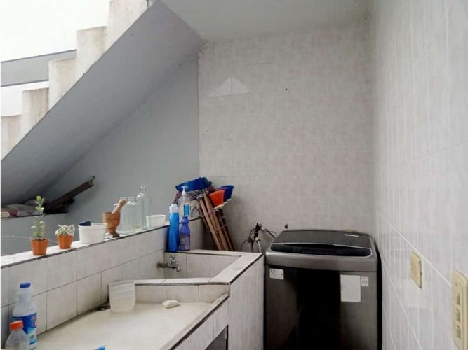 Casa de 7 alcobas en venta en Santa Elena, Cali, 400 m² · foto 19 de 19