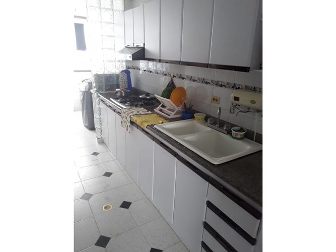 Apartamento de 4 alcobas en venta en Chipichape, Cali, 135 m² · foto 11 de 20