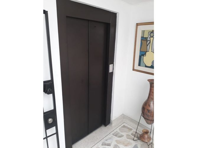 Apartamento de 4 alcobas en venta en Chipichape, Cali, 135 m² · foto 17 de 20
