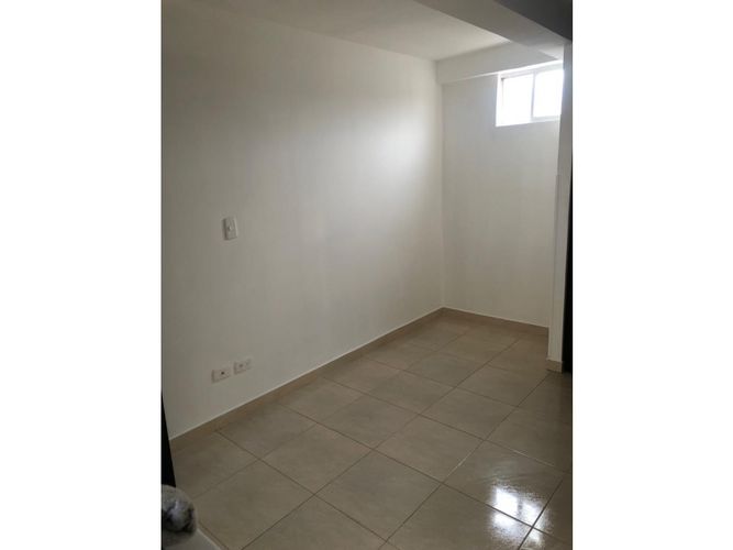 Edificio en venta en Olimpico, Cali, 930 m² · foto 19 de 24