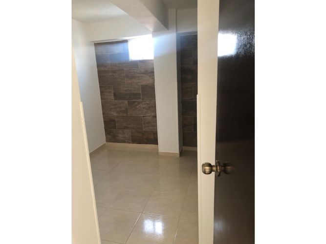 Edificio en venta en Olimpico, Cali, 930 m² · foto 22 de 24