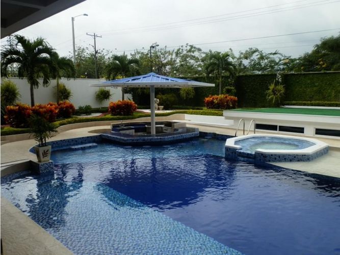 Casa de 3 alcobas en venta en Pance, Cali, 857 m² · foto 14 de 16